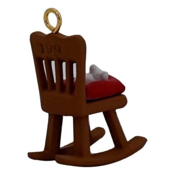 Hallmark Keepsake Ornament - New Miniature Ornament and Display House 1992 - Picture 9 of 9